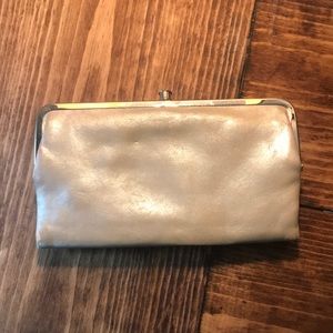 Hobo Clutch